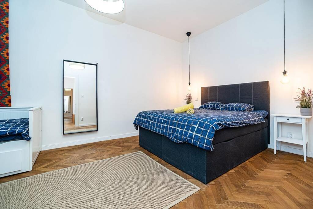 Appartement Elegant, Modern, 2-Bed Flat By Museum Of Prague Extérieur photo