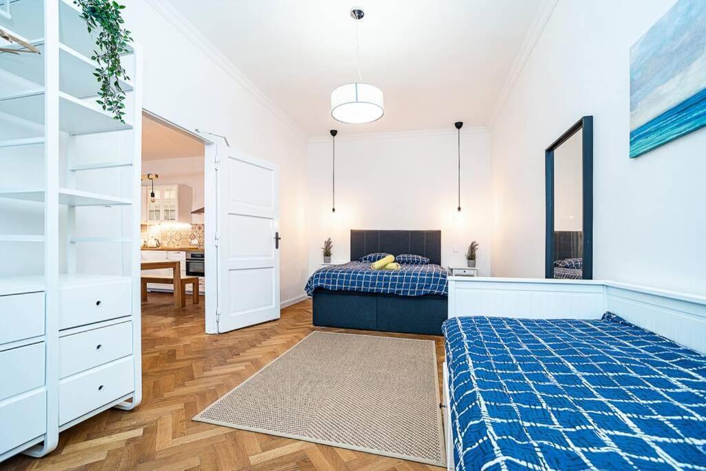 Appartement Elegant, Modern, 2-Bed Flat By Museum Of Prague Extérieur photo