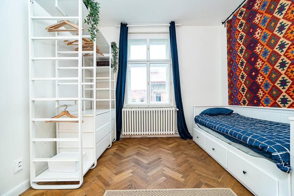 Appartement Elegant, Modern, 2-Bed Flat By Museum Of Prague Extérieur photo
