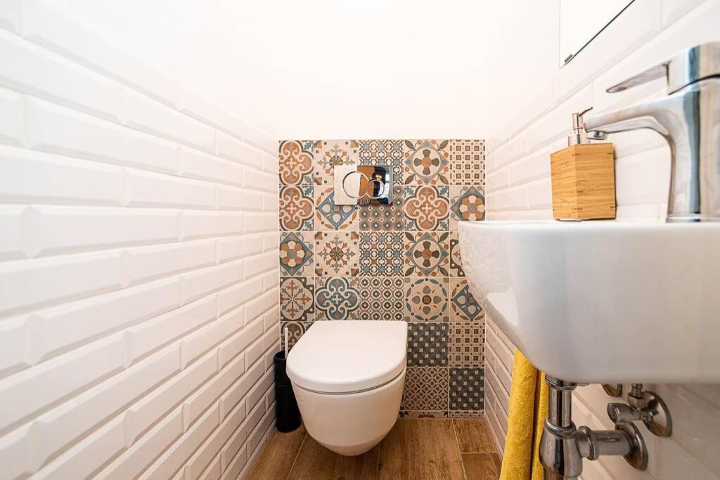 Appartement Elegant, Modern, 2-Bed Flat By Museum Of Prague Extérieur photo